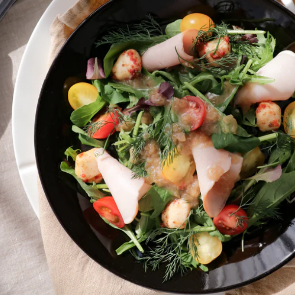 玉ねぎドレッシングを使った料理